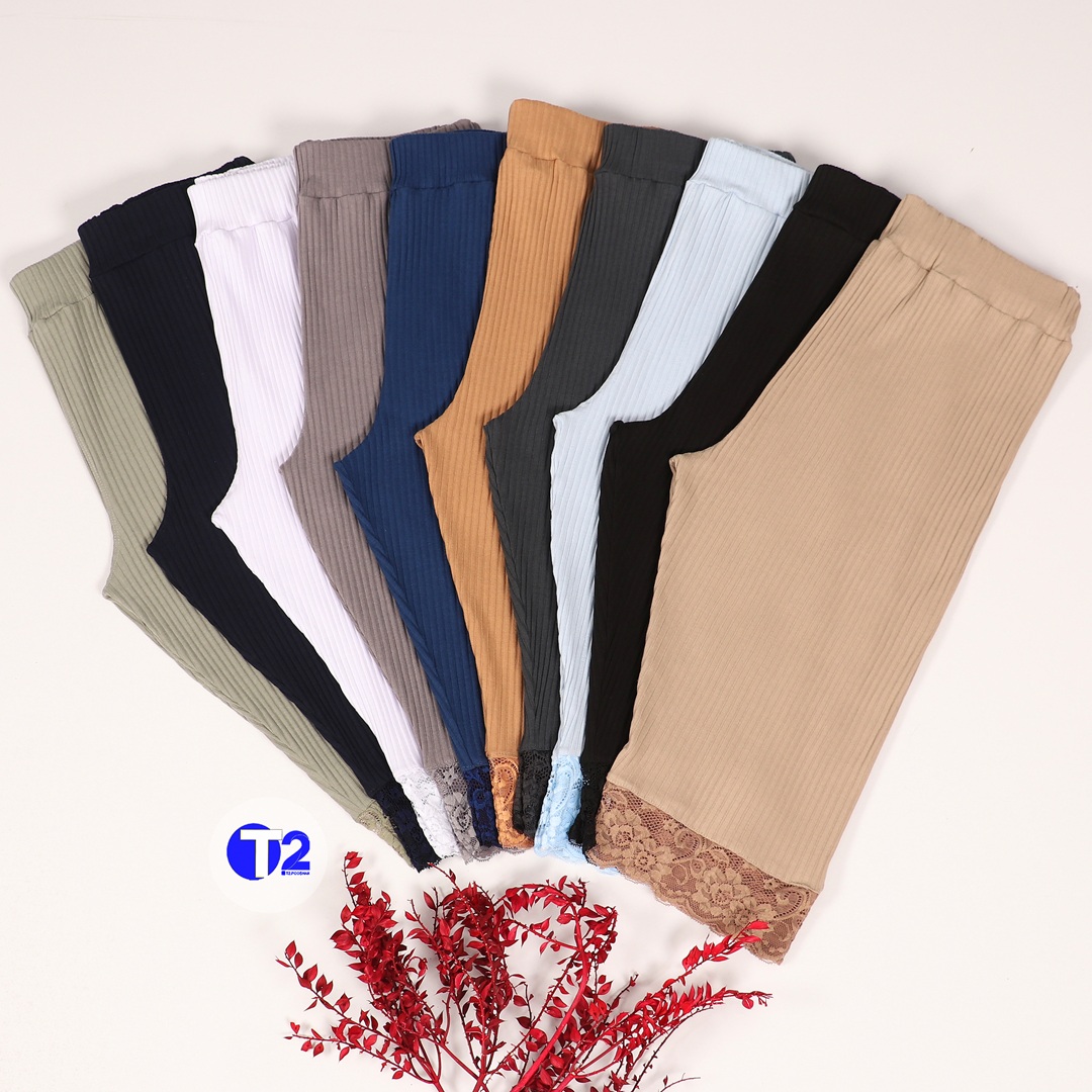 شلوارک پایین گیپوری کرکره-رنگ مشکی تکرار (2873)
