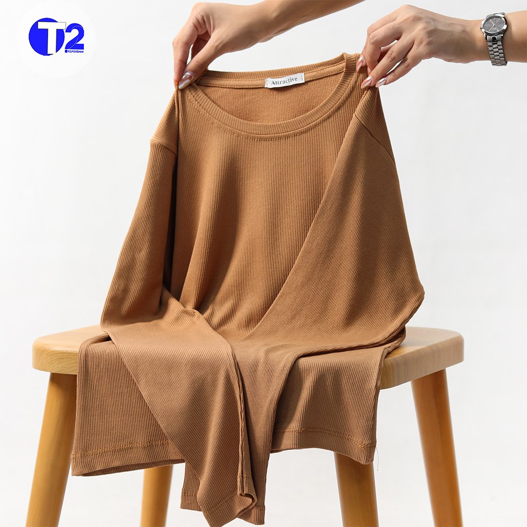 بلوز یقه گرد قواره معمول برشکاپنج رنگ اصلی  (3663)