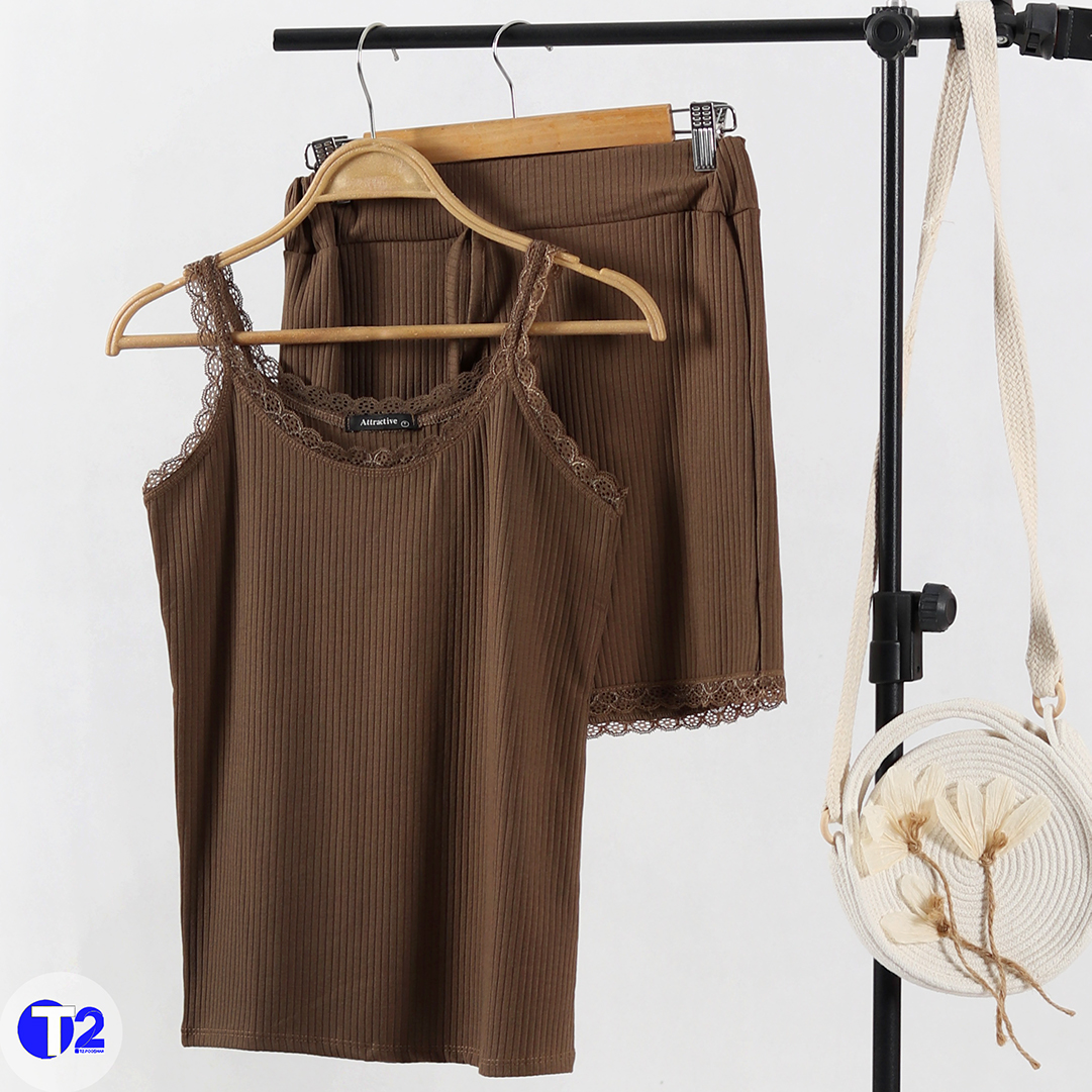 ست تاپ وشورتک گیپوری کرکره (3578)