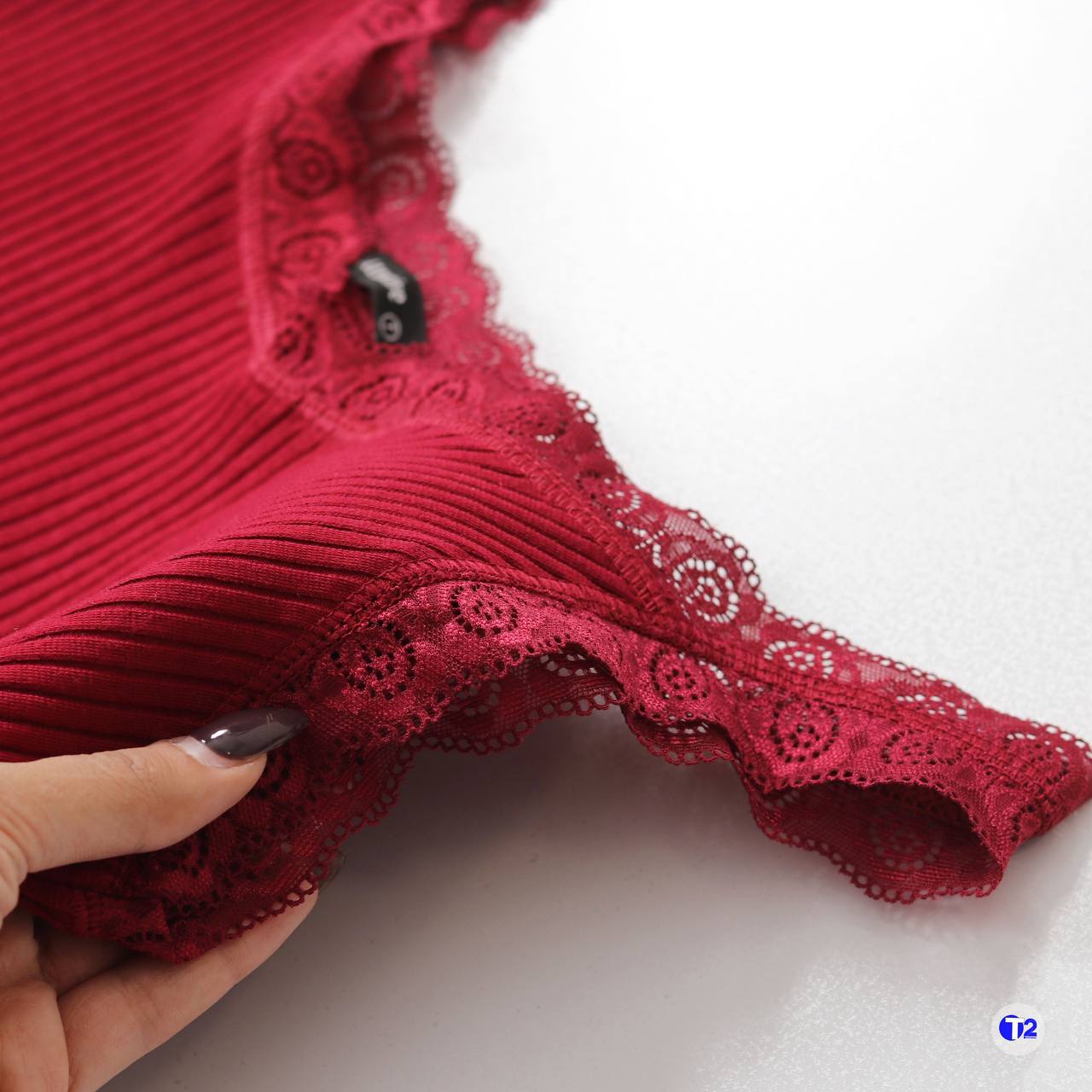 ست تاپ وشلوار کرکره گیپوری-رنگ کپشن (3325)
