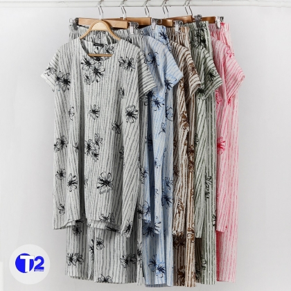 ست تیشرت وشلوار کراش نخ طرح گل(3275)